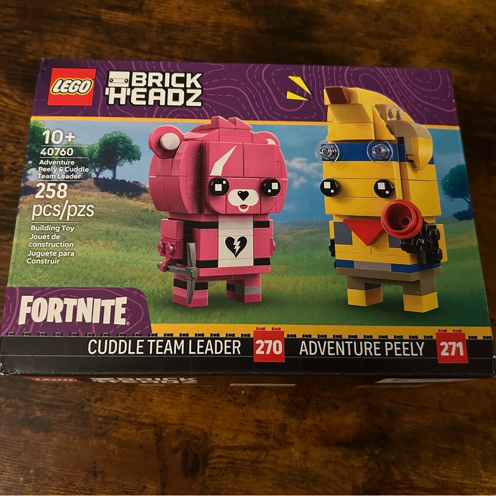 LEGO Fortnite Adventure Peely and Cuddle Team Leader Brickheadz Set - 258 Pieces